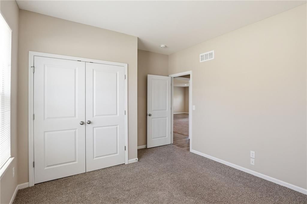 21805 Southcreek Road — photo 27