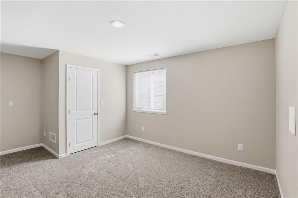 21805 Southcreek Road — photo 28