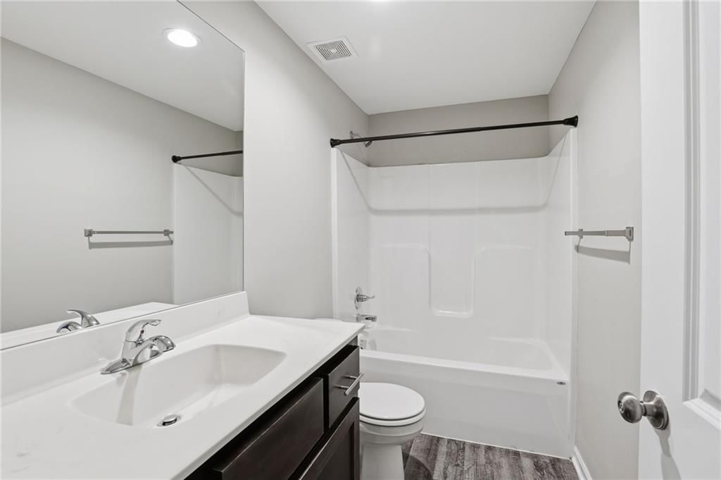 21805 Southcreek Road — photo 43