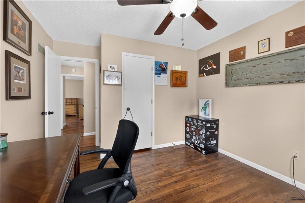 7232 Bond Street — photo 25