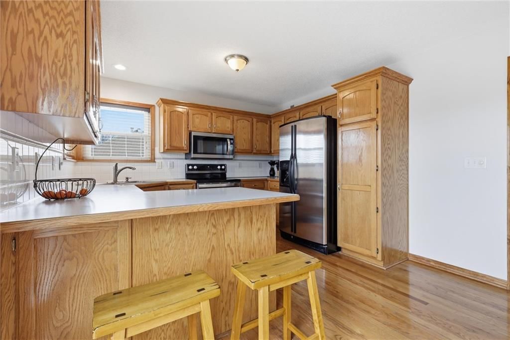 16304 HIGHT Avenue — photo 9