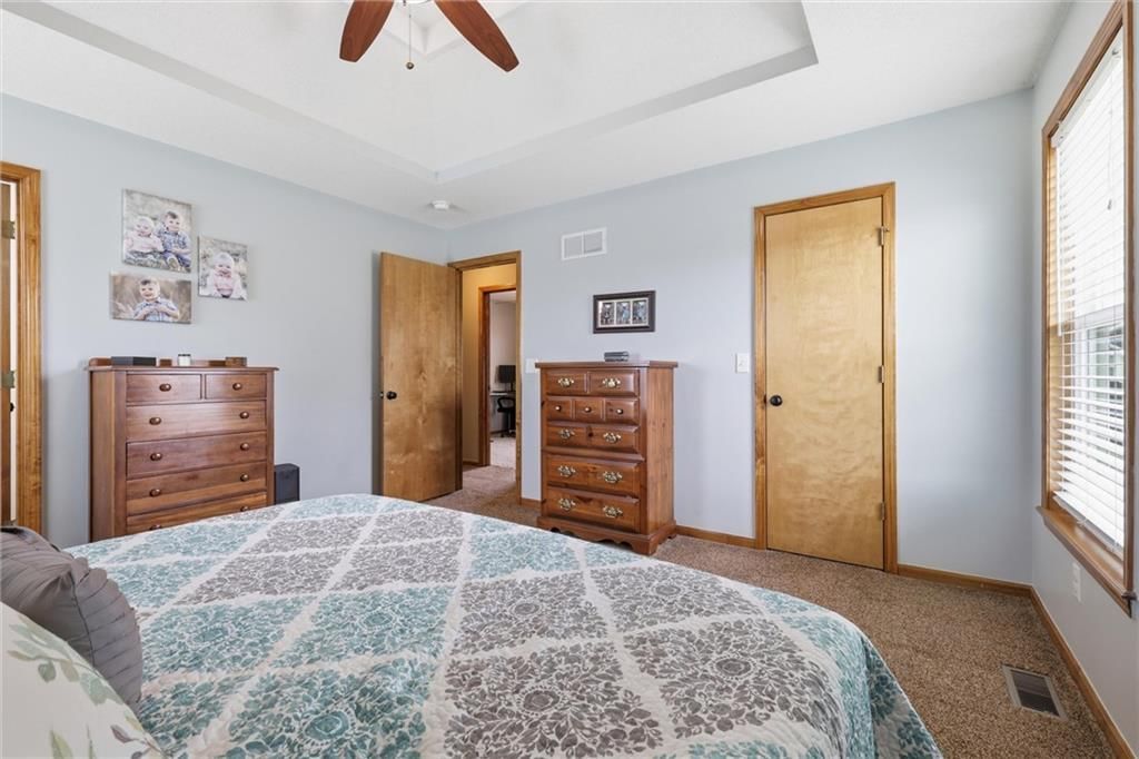 16304 HIGHT Avenue — photo 15