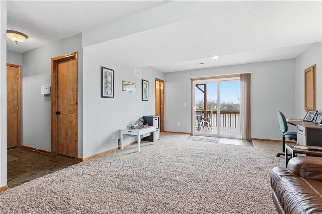 16304 HIGHT Avenue — photo 27