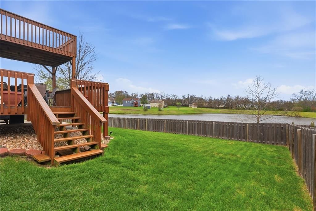 16304 HIGHT Avenue — photo 32