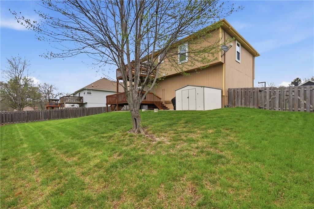 16304 HIGHT Avenue — photo 34