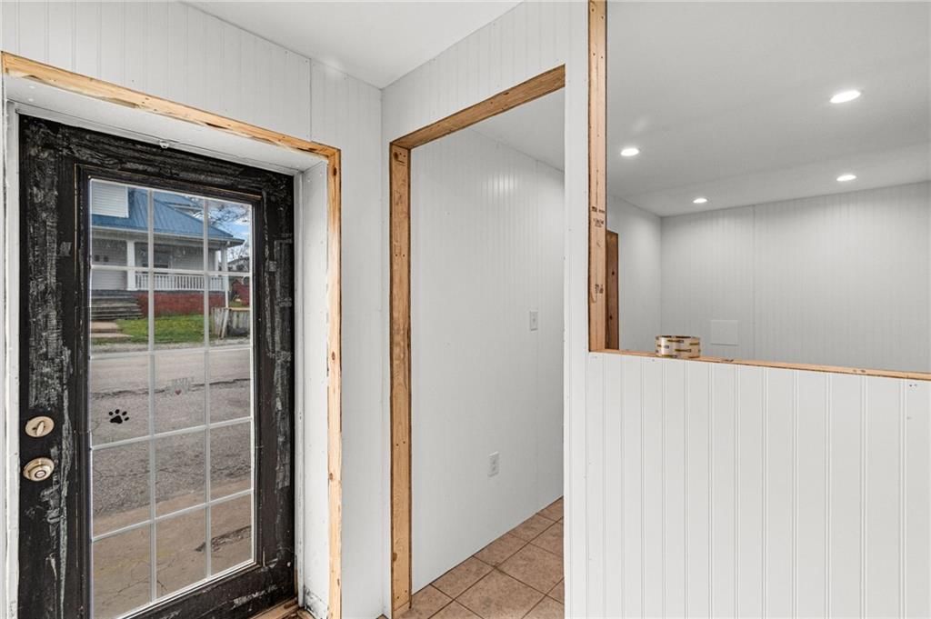 108 N Virginia Street — photo 8