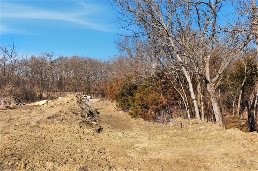 2274 Iowa Road — photo 38