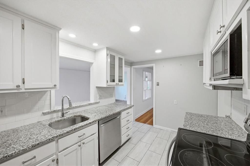 7748 Briar Drive — photo 9