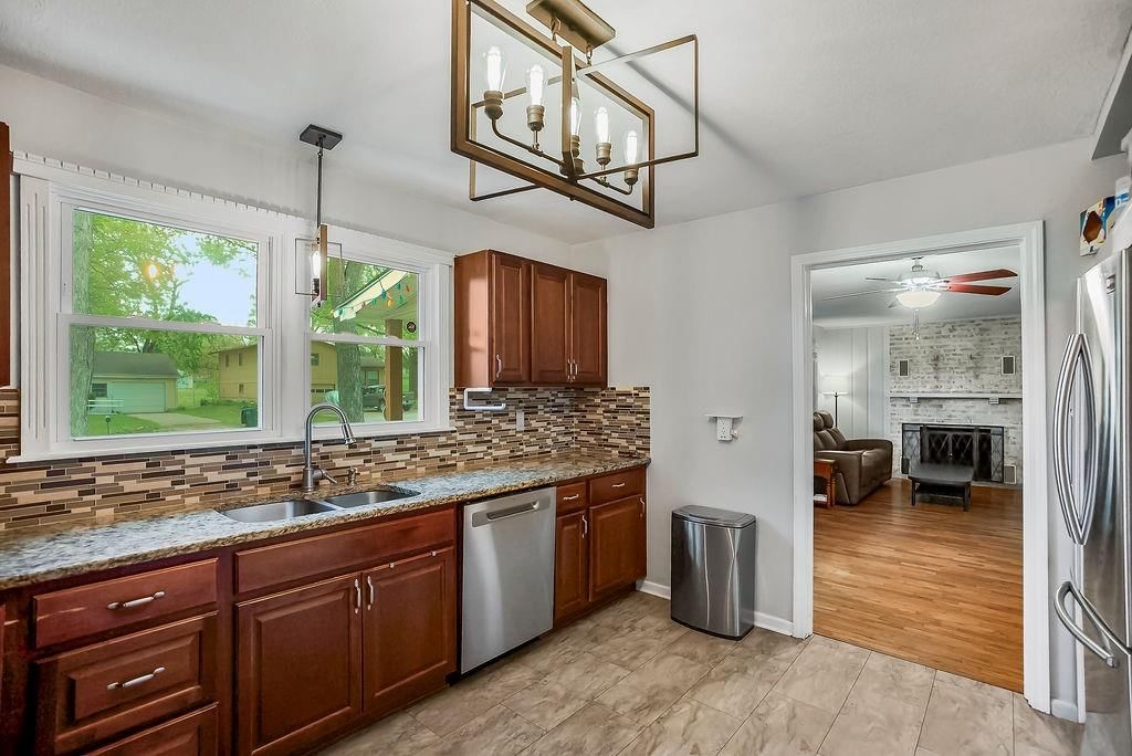 2600 Spring Garden Street — photo 11