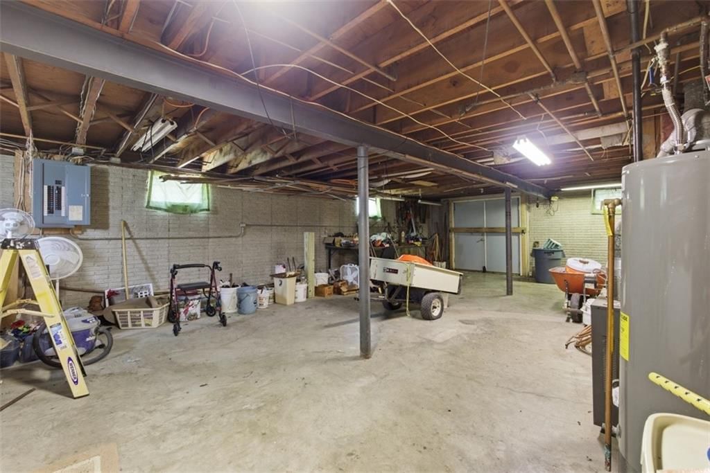 3232 N Forest Avenue — photo 26