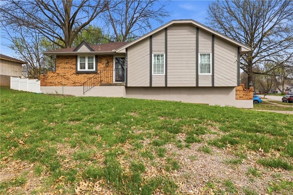 19220 E 14th Street, Independence, MO