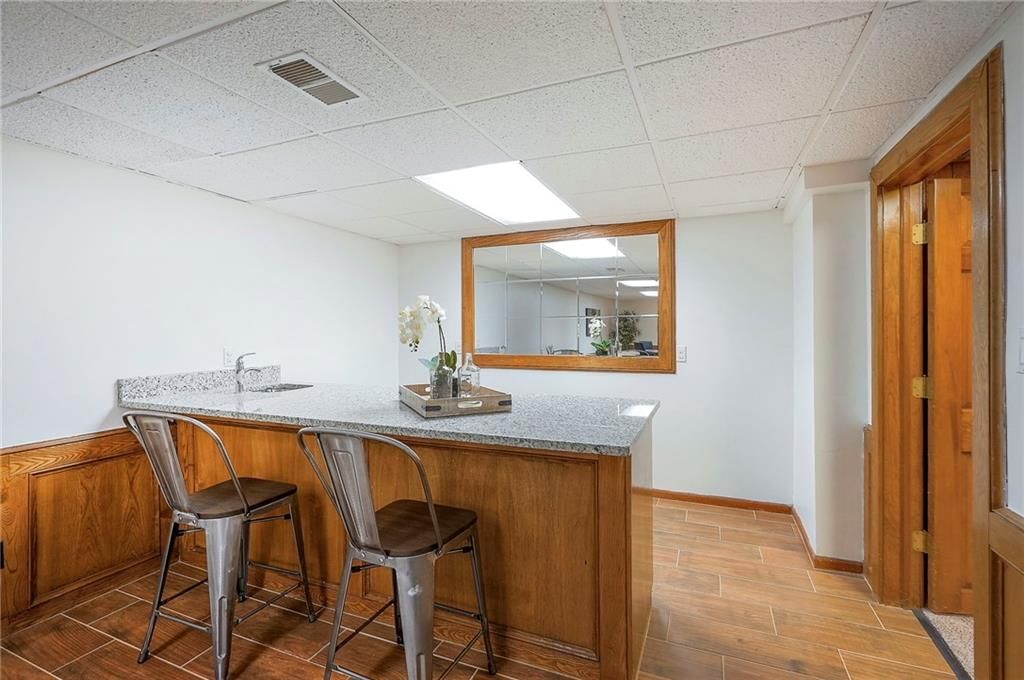 615 OVERLOOK Drive — photo 41