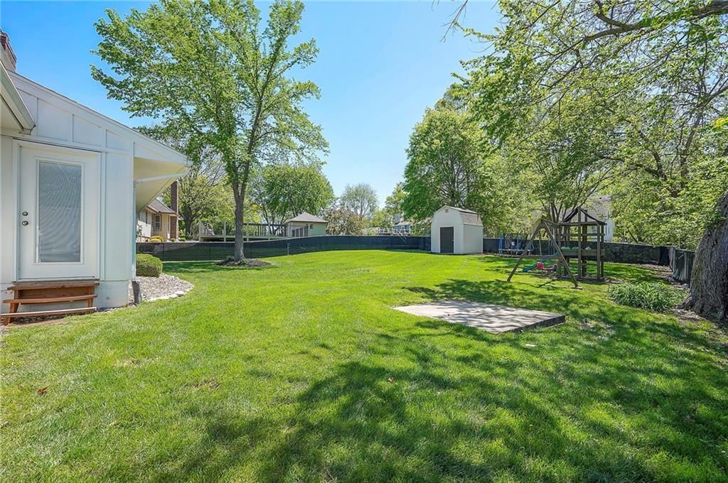 615 OVERLOOK Drive — photo 47