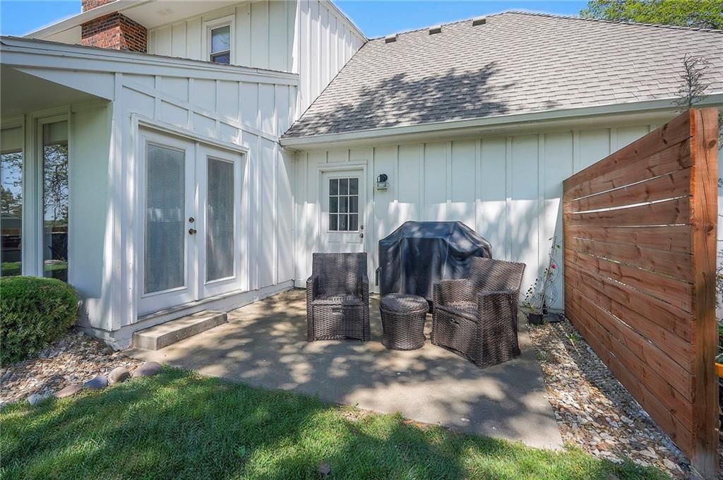 615 OVERLOOK Drive — photo 52