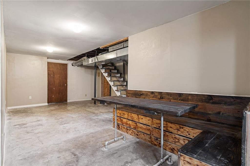 726 Lakewood Road — photo 19
