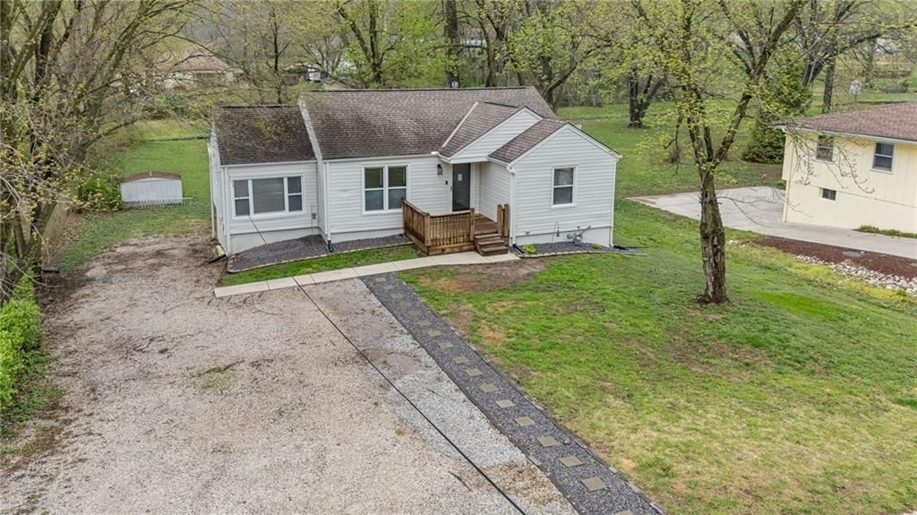 726 Lakewood Road — photo 29