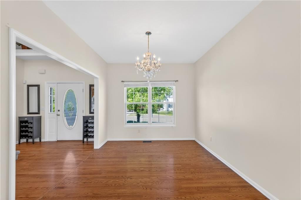 817 Homestead Street — photo 17