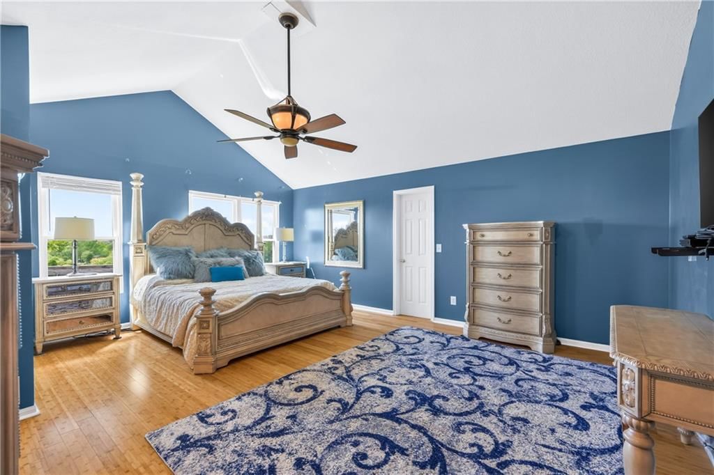 817 Homestead Street — photo 32