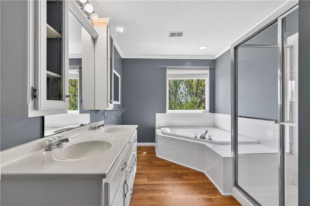 817 Homestead Street — photo 37