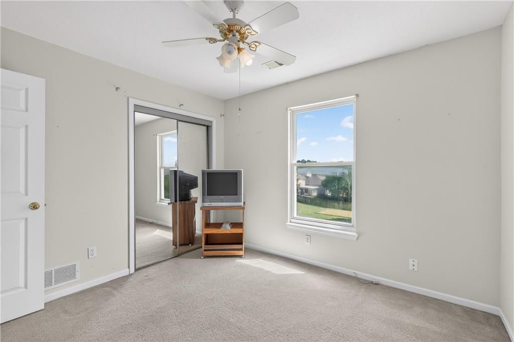 817 Homestead Street — photo 41