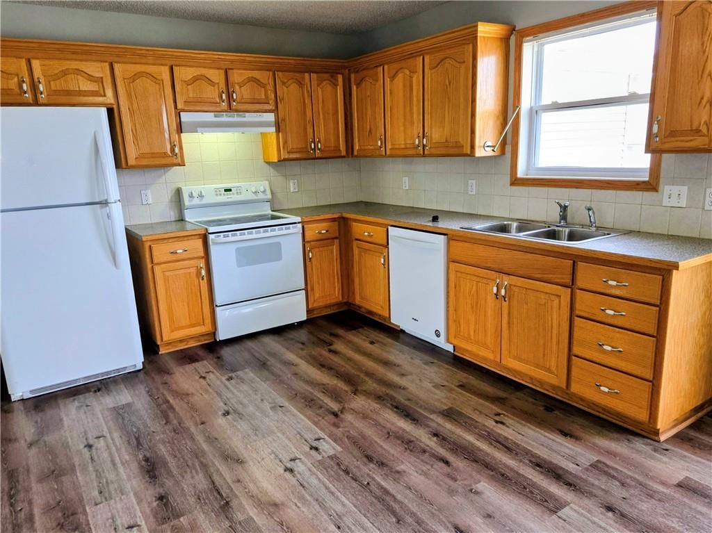 1715 Sunrise Drive — photo 4