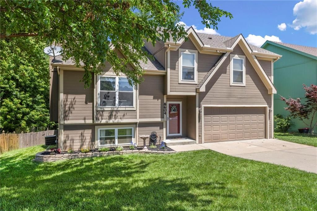 8604 NE 112th Street — photo 3