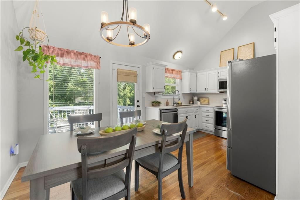 8604 NE 112th Street — photo 9