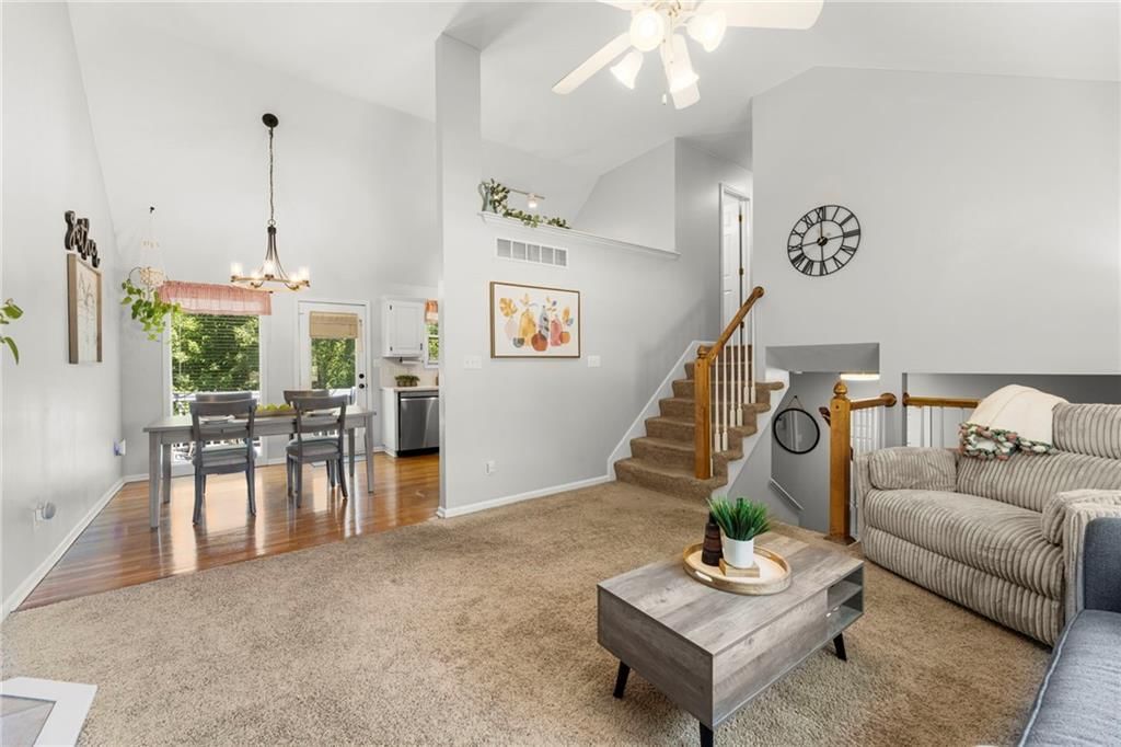 8604 NE 112th Street — photo 11