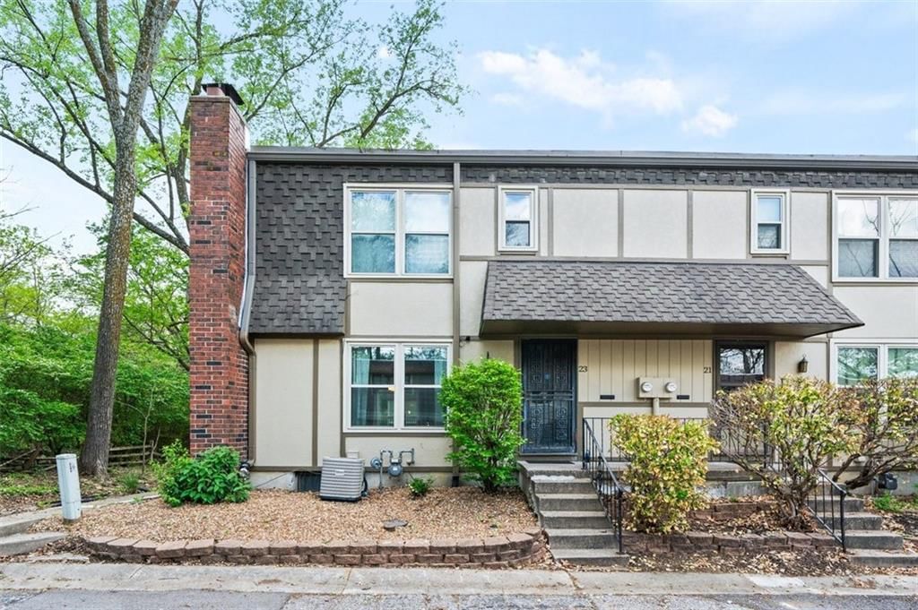 23 W Bannister Road — photo 1