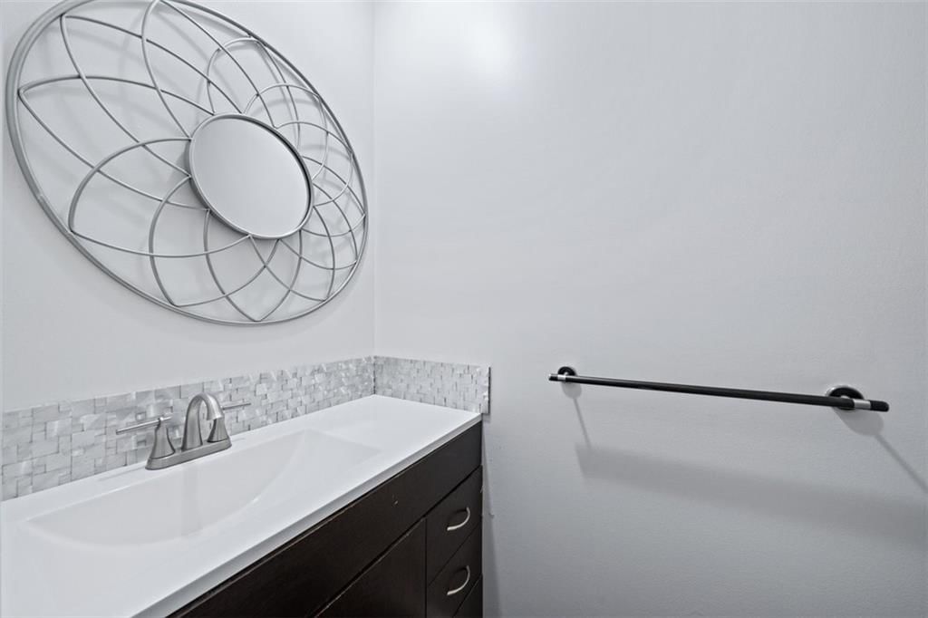 23 W Bannister Road — photo 12