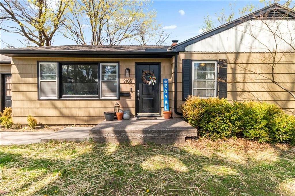 2105 SW Walnut Street — photo 3