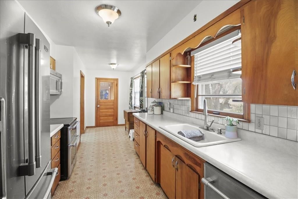 2105 SW Walnut Street — photo 9