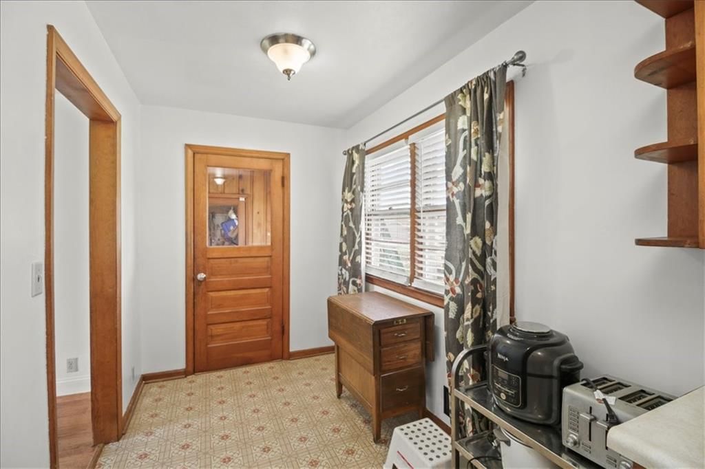 2105 SW Walnut Street — photo 14
