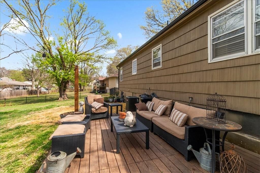 2105 SW Walnut Street — photo 20