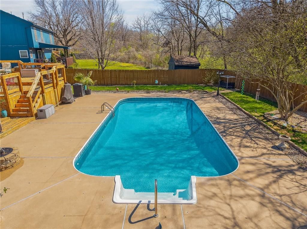 4412 NW PENNINGTON Lane — photo 11
