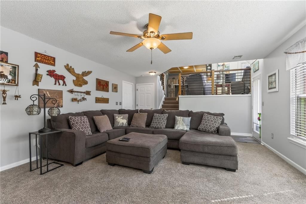 4412 NW PENNINGTON Lane — photo 36