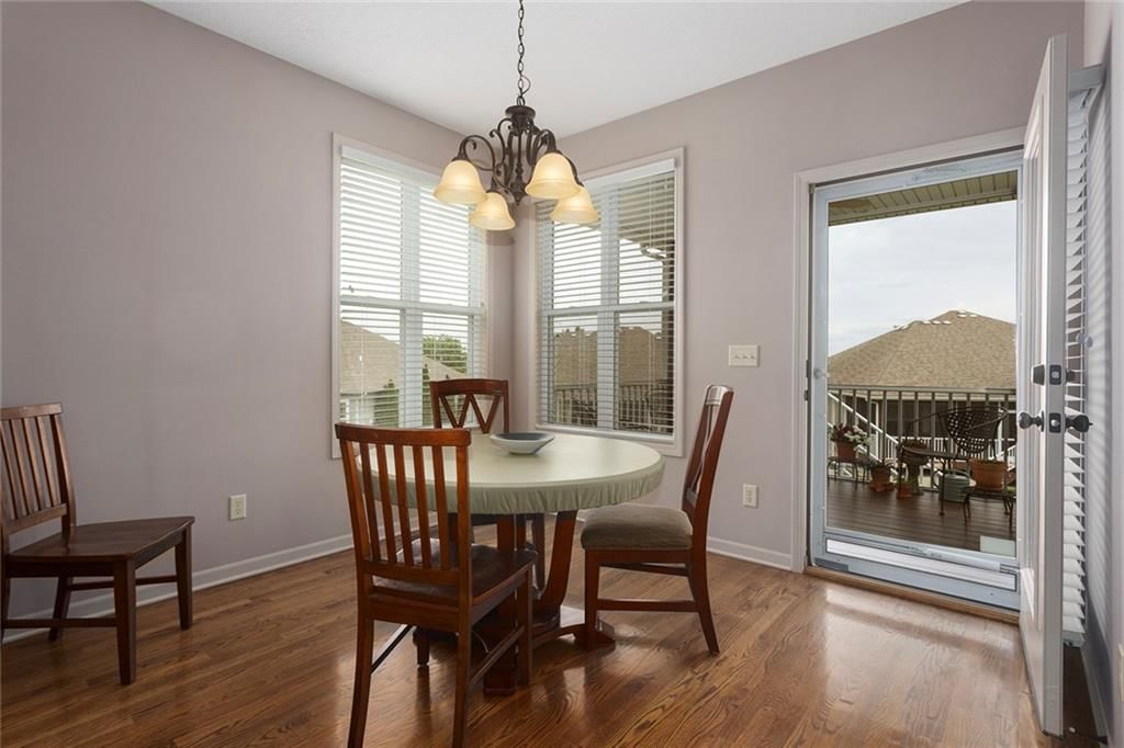 901 SW Olympia Court — photo 10
