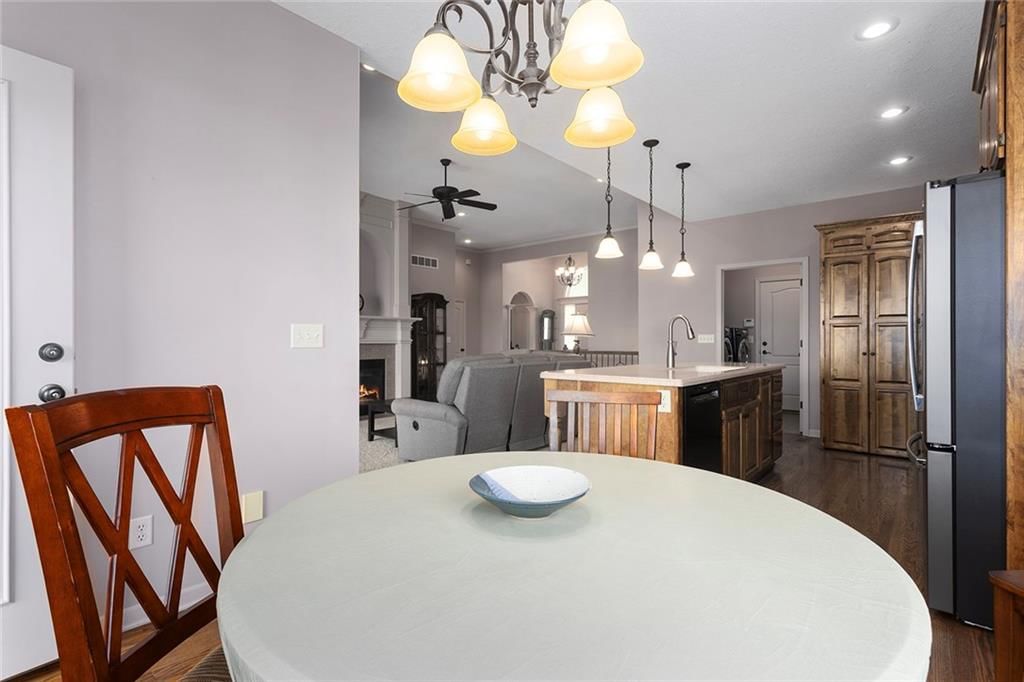 901 SW Olympia Court — photo 11