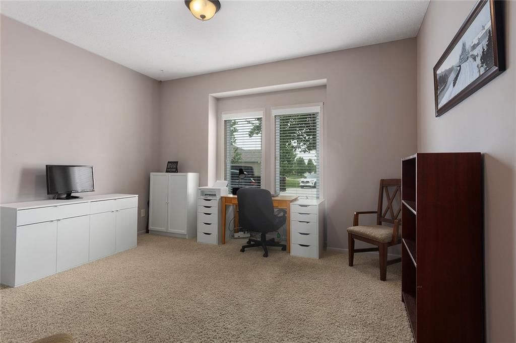 901 SW Olympia Court — photo 24