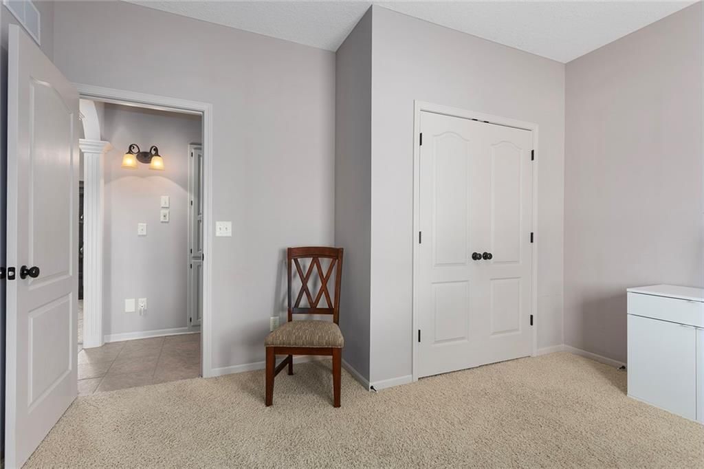 901 SW Olympia Court — photo 25