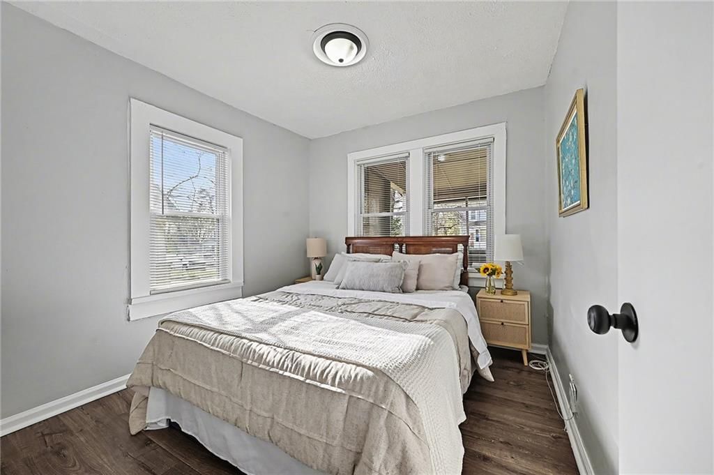 410 E Kansas Avenue — photo 7