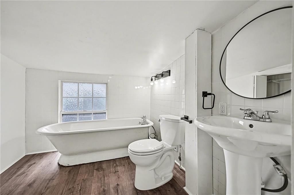 410 E Kansas Avenue — photo 10