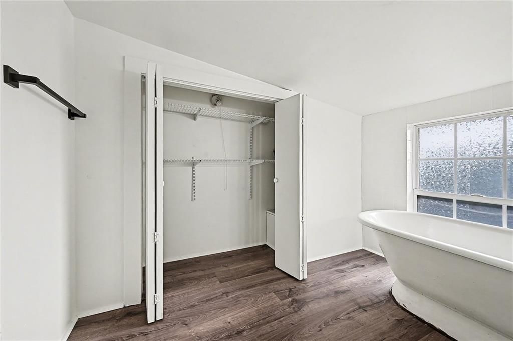 410 E Kansas Avenue — photo 11