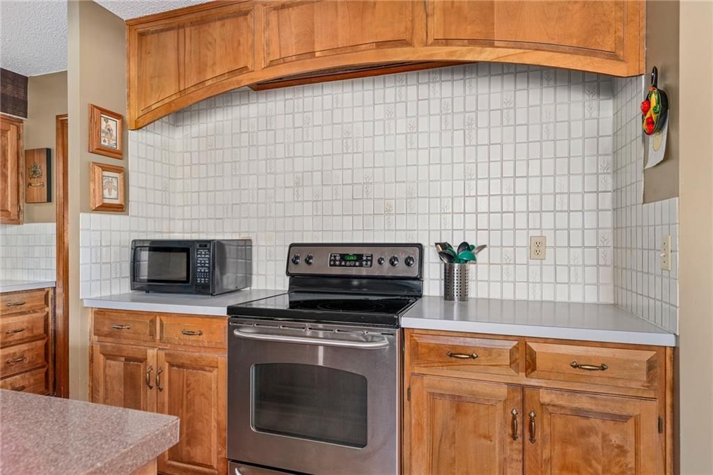 316 N Pinon Street — photo 3