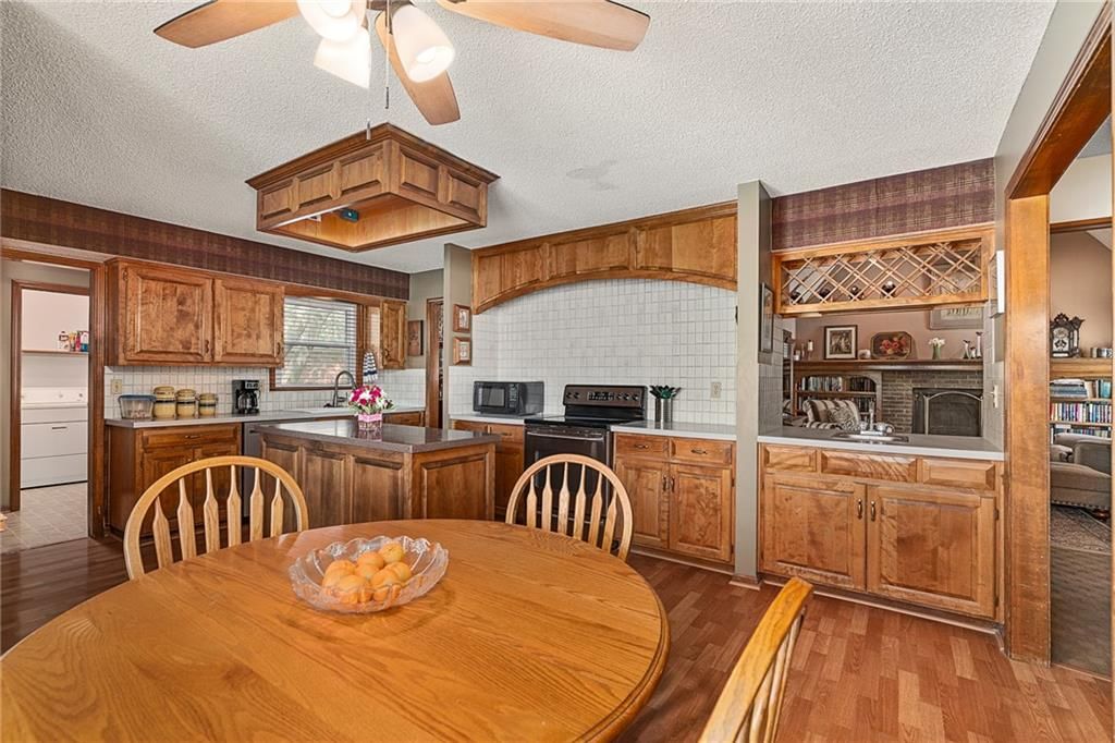 316 N Pinon Street — photo 11