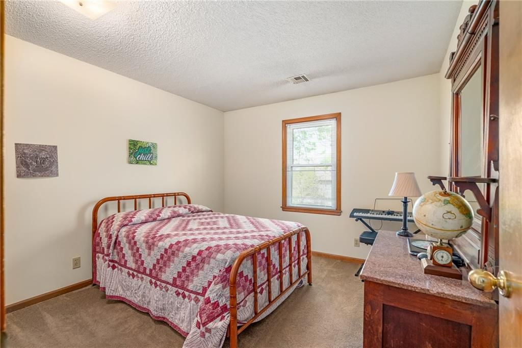 316 N Pinon Street — photo 28