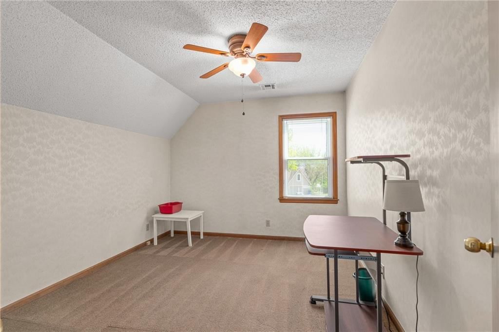 316 N Pinon Street — photo 31