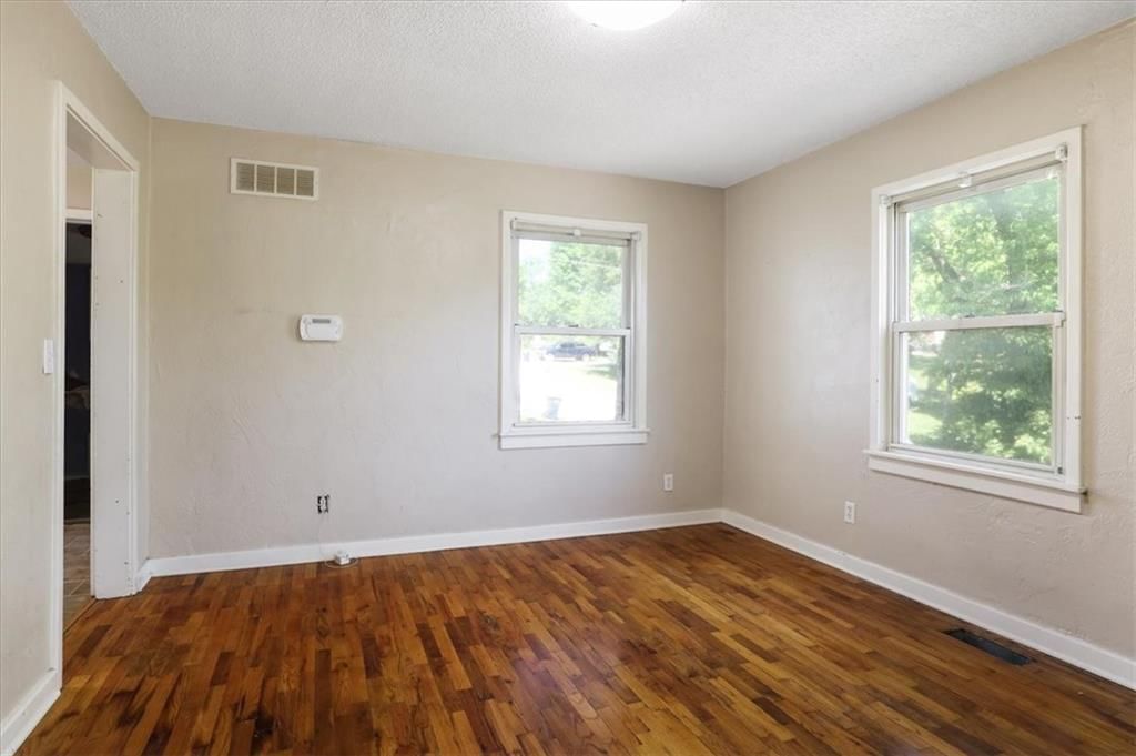 3622 N Garfield Avenue — photo 11