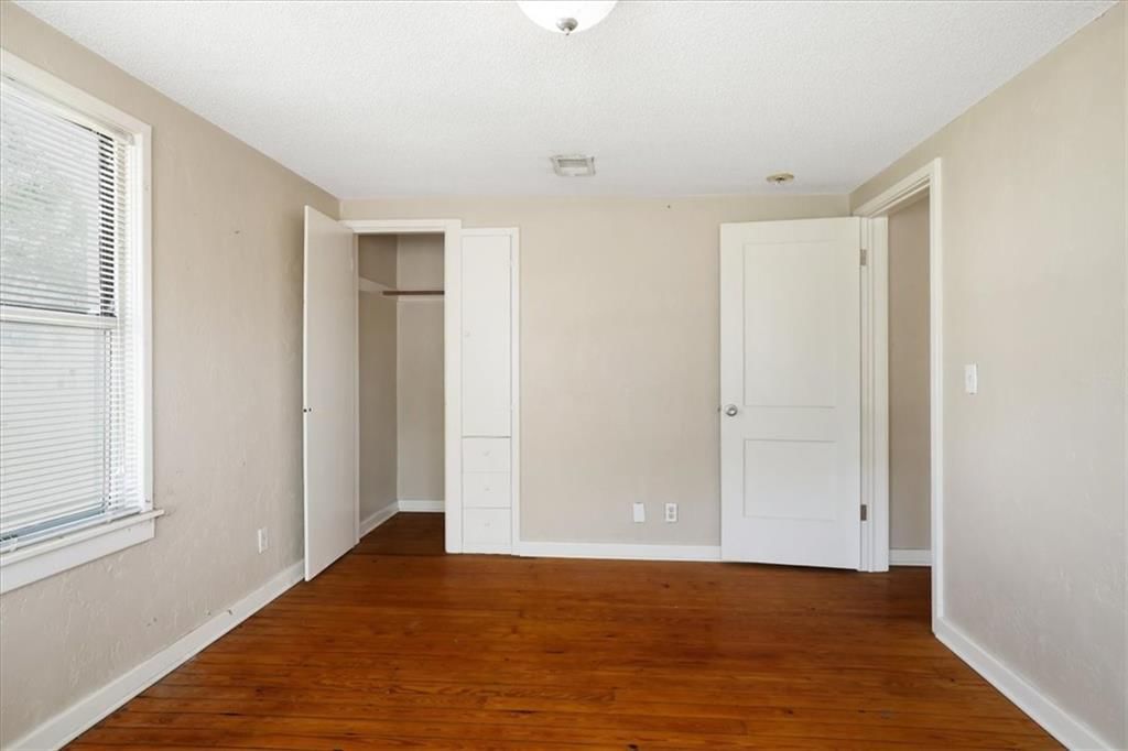 3622 N Garfield Avenue — photo 18