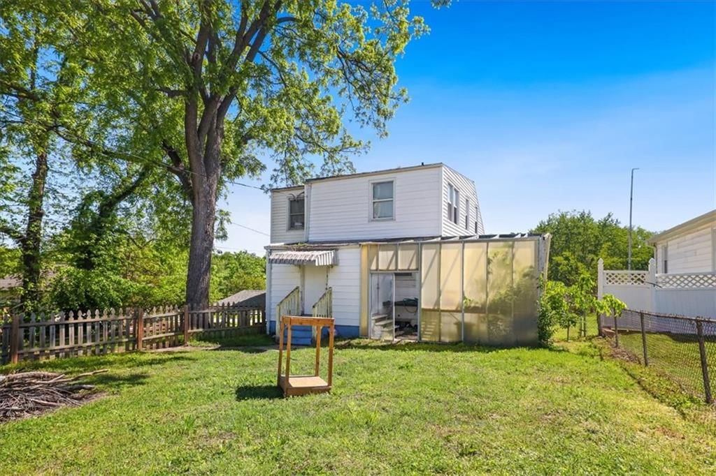 3622 N Garfield Avenue — photo 28
